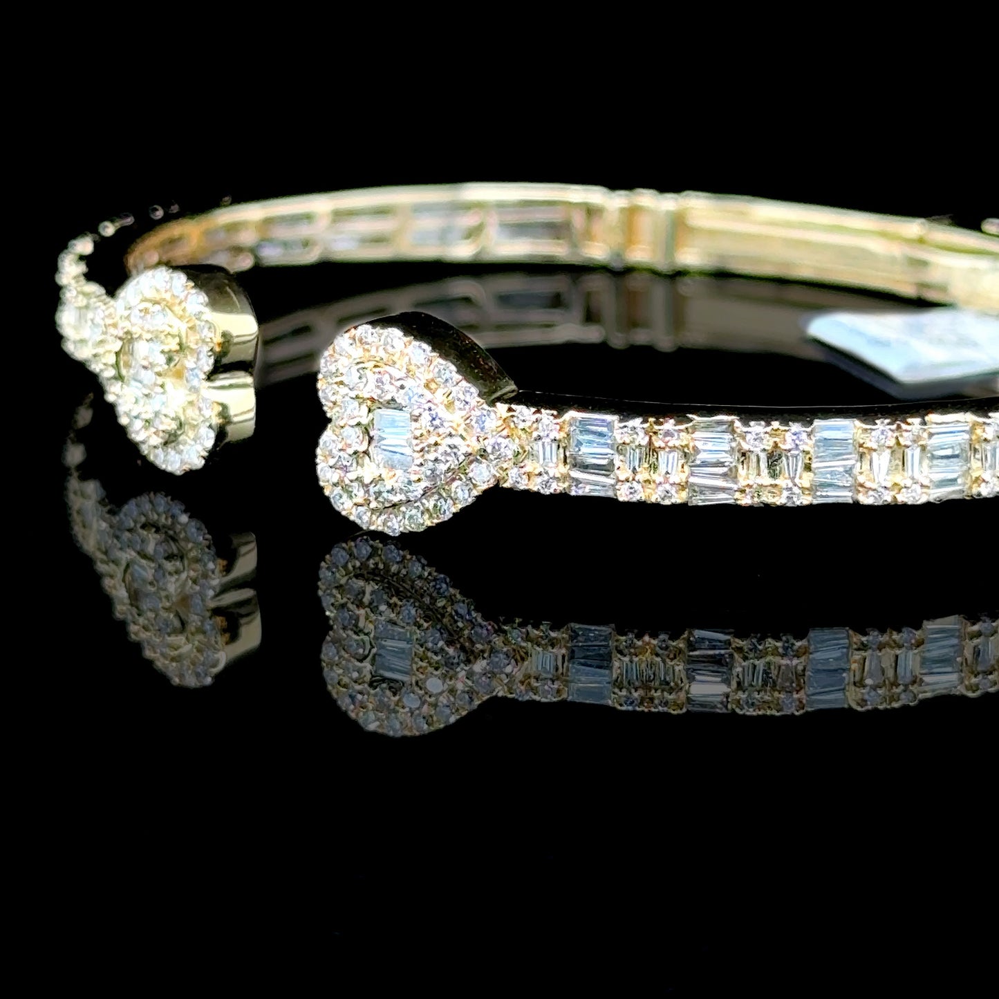 10K Yellow Gold Diamond Heart Bangle (1.81ct)