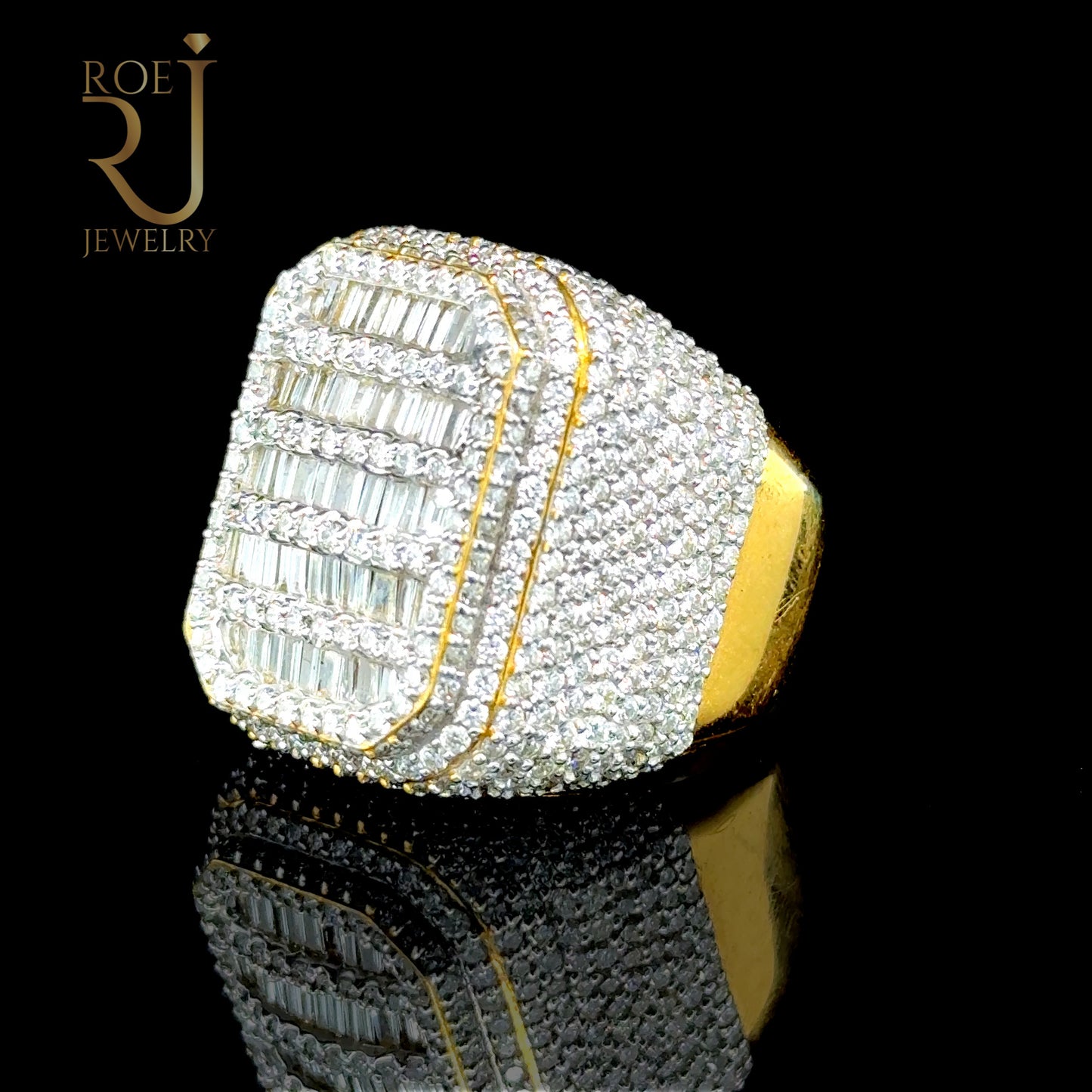 Impressive 19.33g Mens Diamond Ring in Yellow Gold