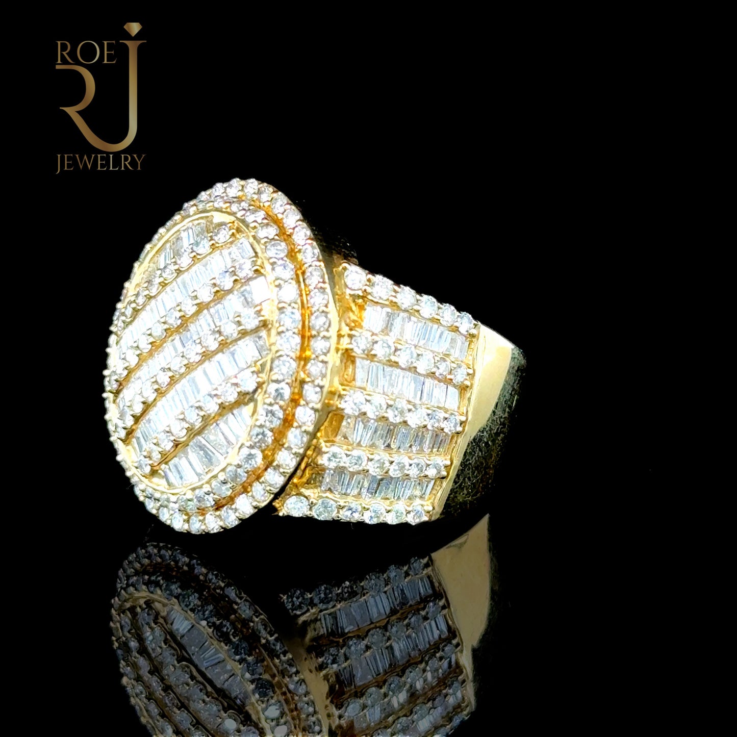 Show stopping Yellow Gold Ring with 3.85ct Diamond Size 10