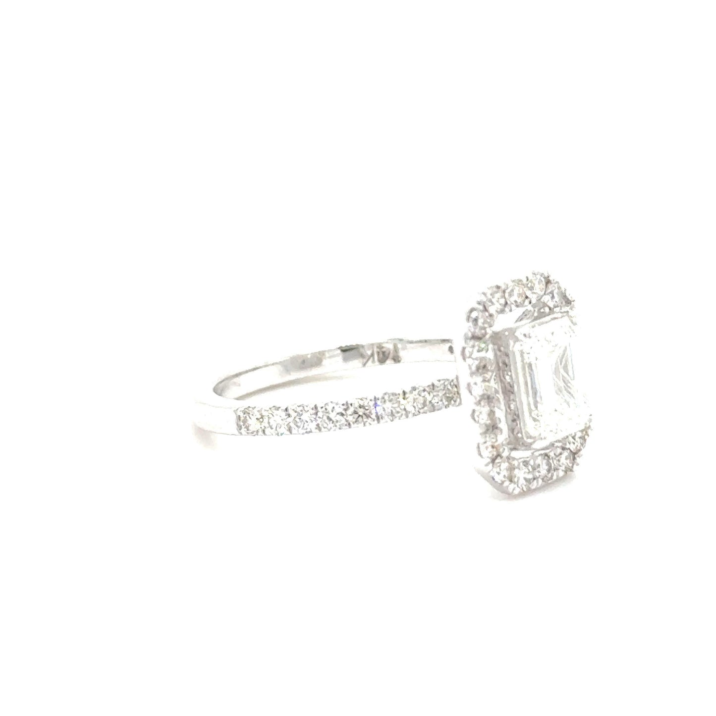 Vintage Romance - 14K White Gold Engagement Ring with 1.55ct of VS1 Diamonds