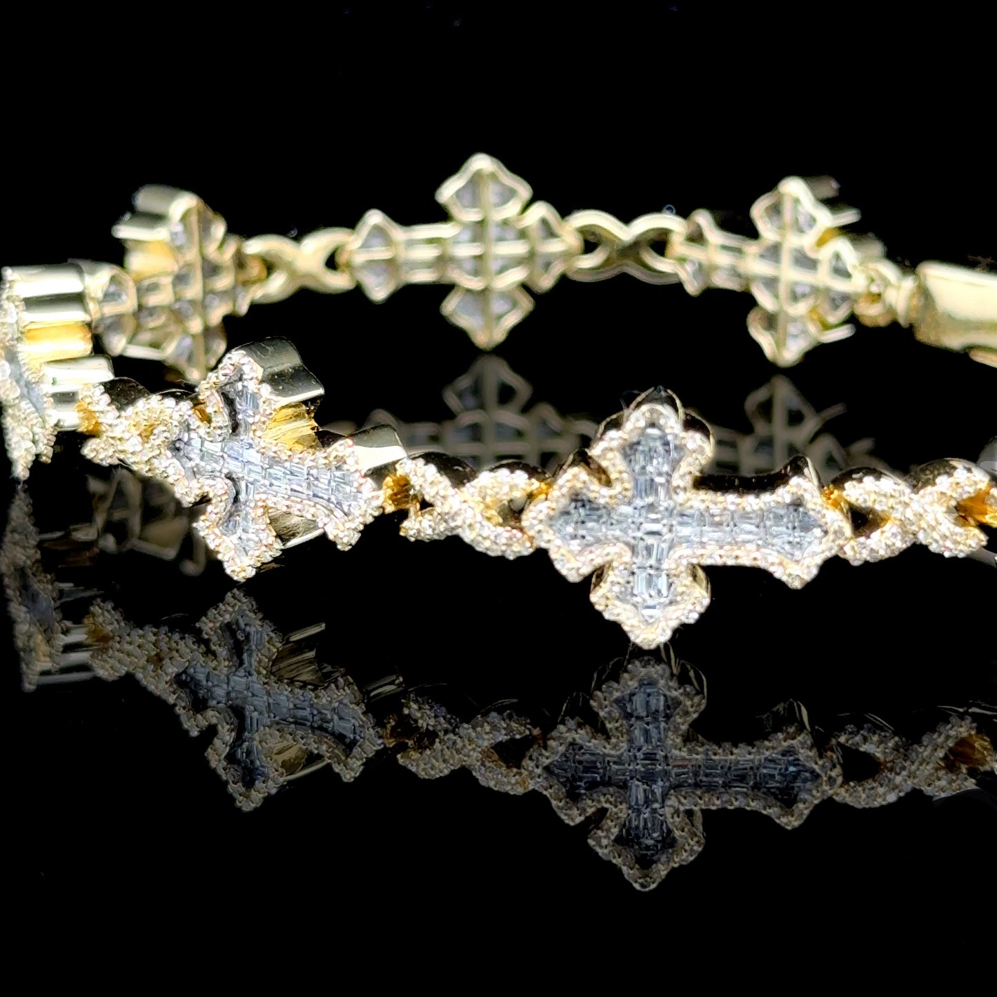 10K yellow gold bracelet featuring diamonds in a cross design