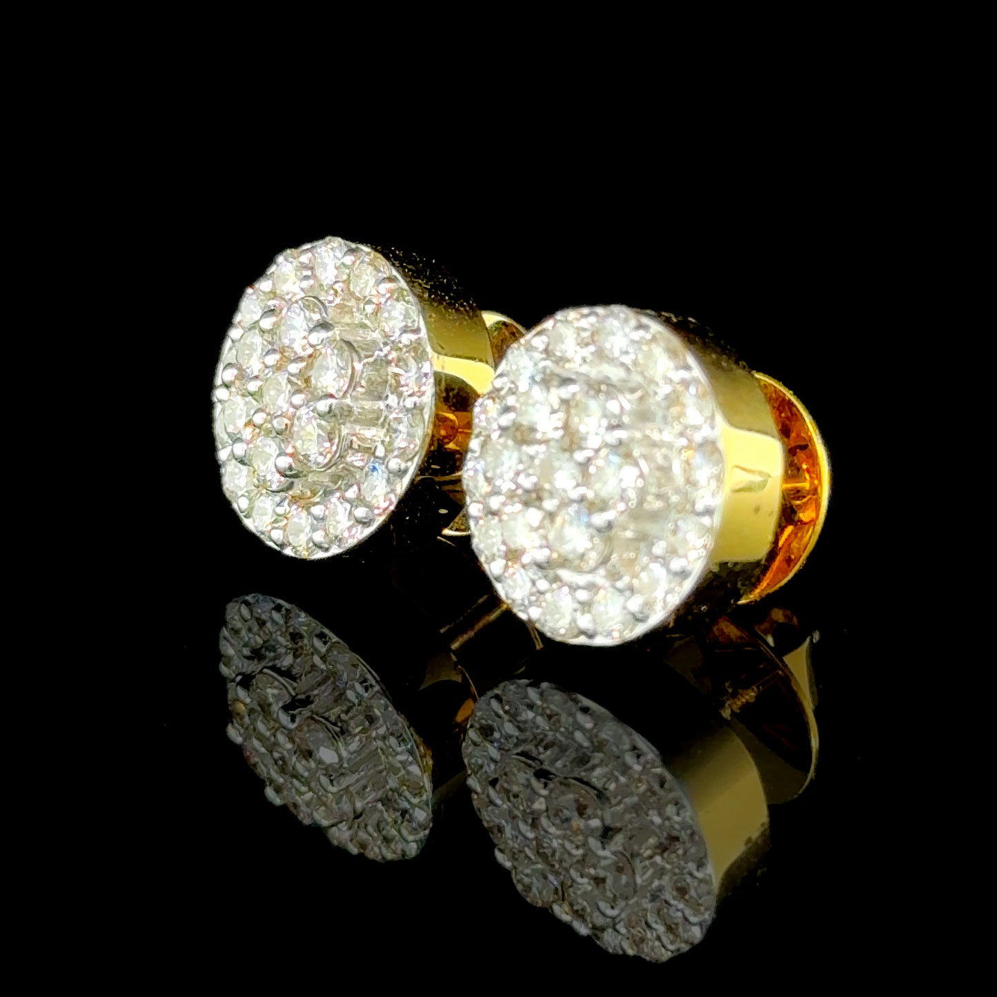 Statement diamond earrings in yellow gold with 1.97ct diamonds